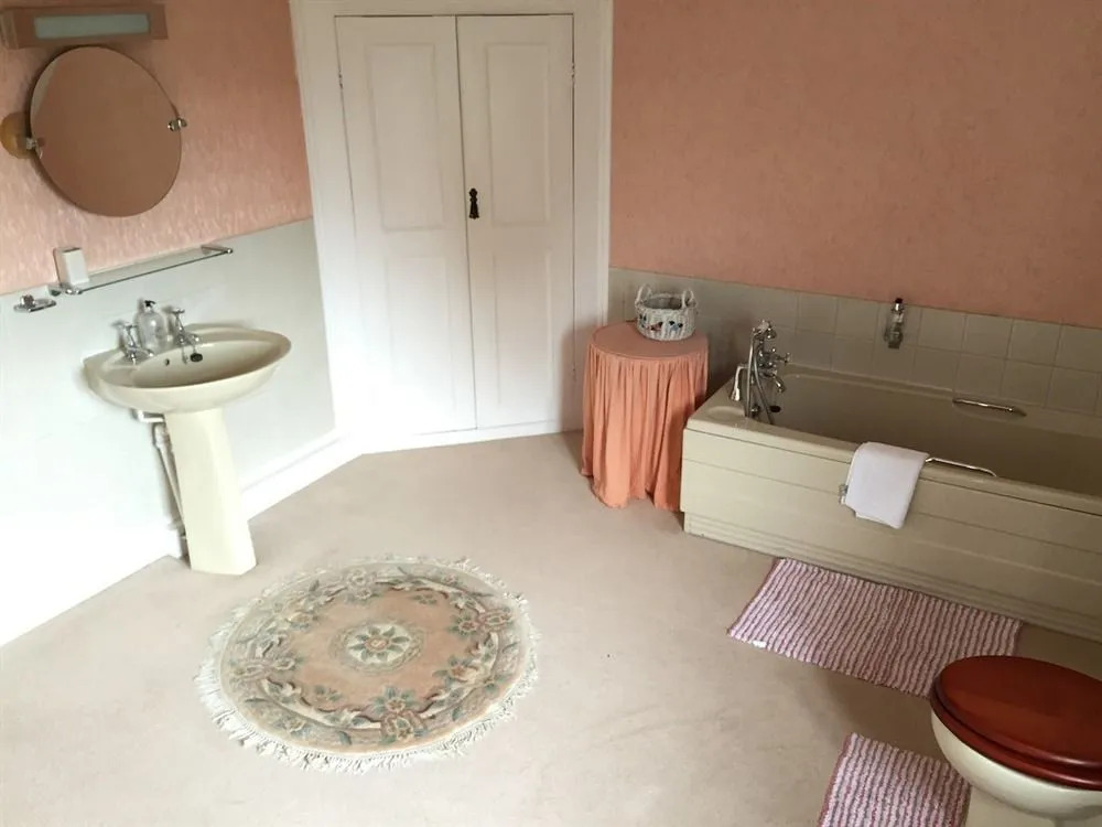 Croxton House Bed And Breakfast