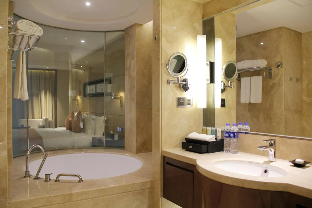 Отель Swissôtel Guangzhou