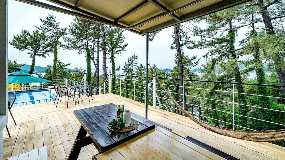 Yeosu Sky Pension
