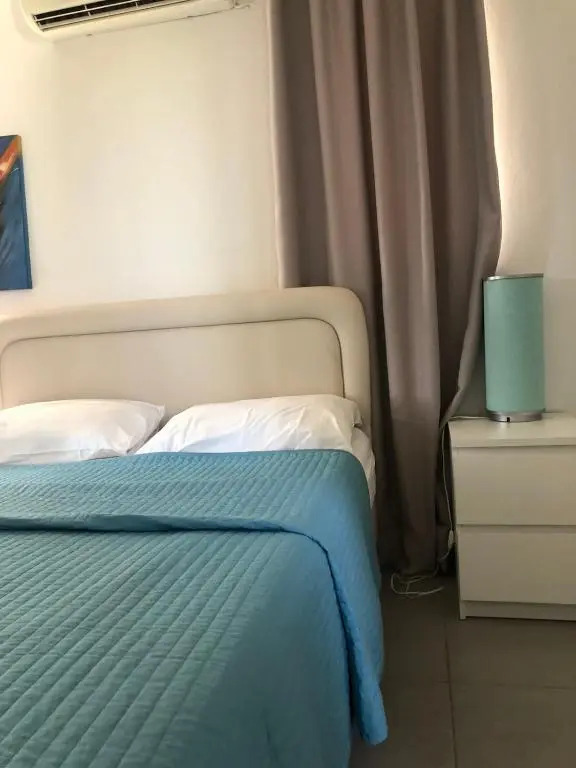 Sunny Holiday Apartments