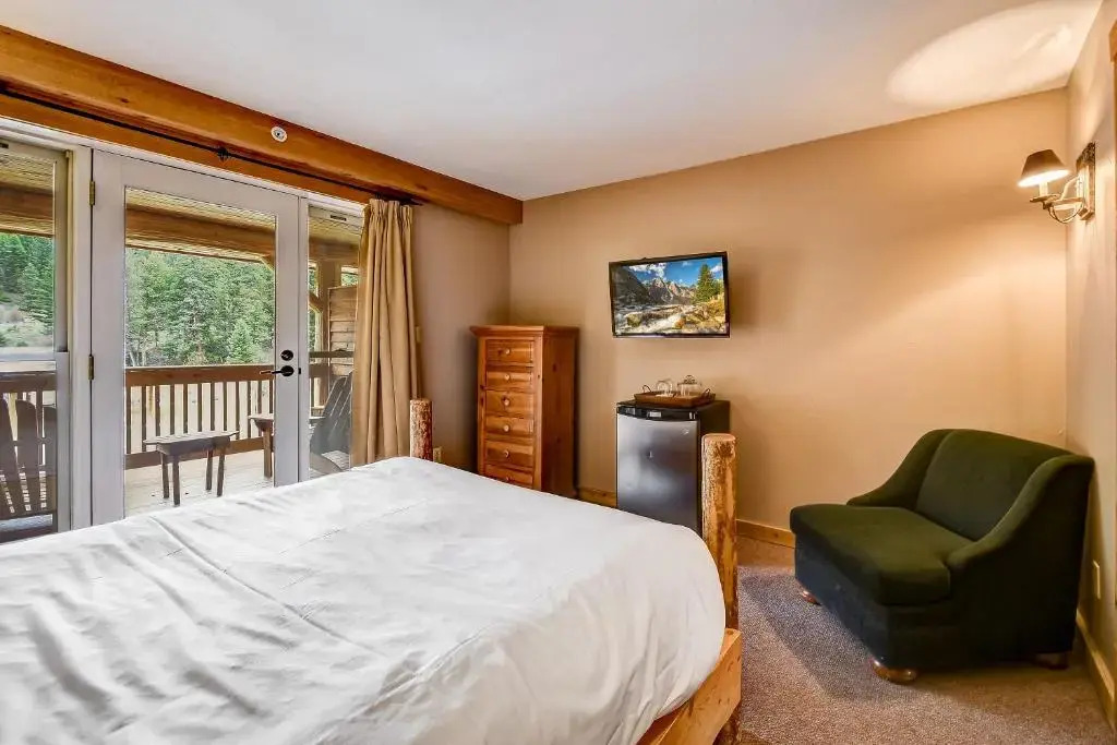 Rainbow Ranch Lodge