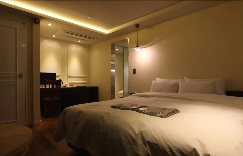 Christie Hotel 크리스티 호텔