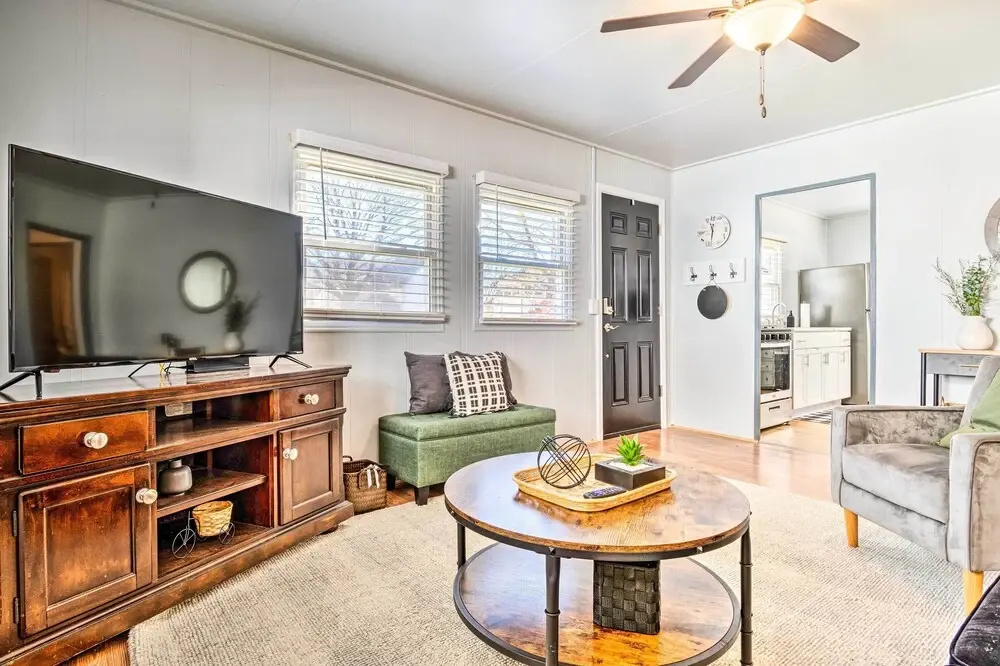 Anderson Bungalow Near University + Downtown!
