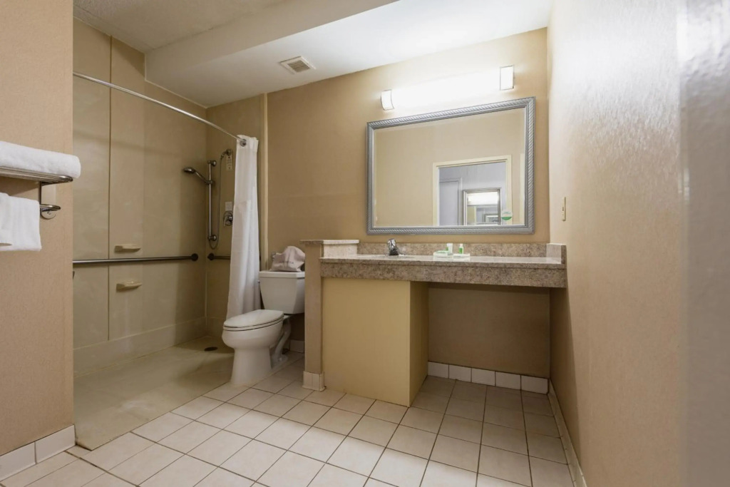 Holiday Inn South Plainfield-Piscataway by IHG