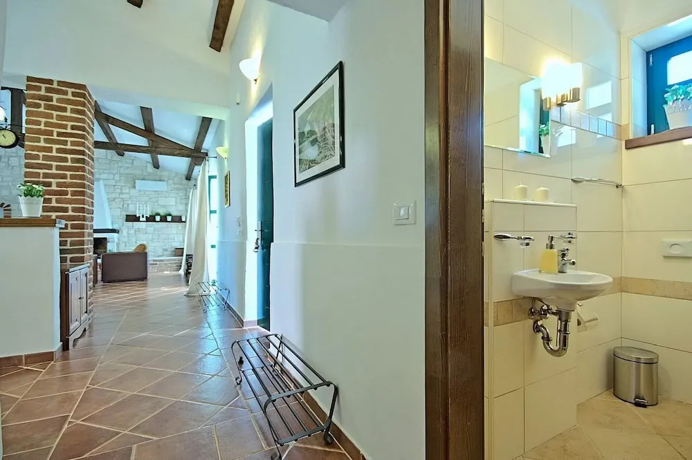 Villa Una
