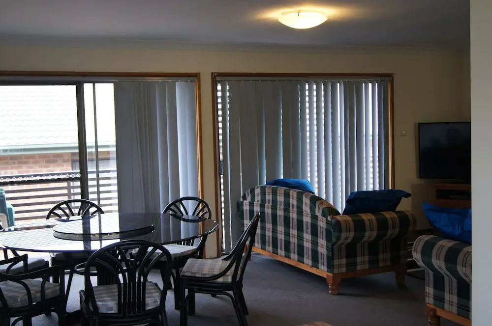 Rennies Beach House