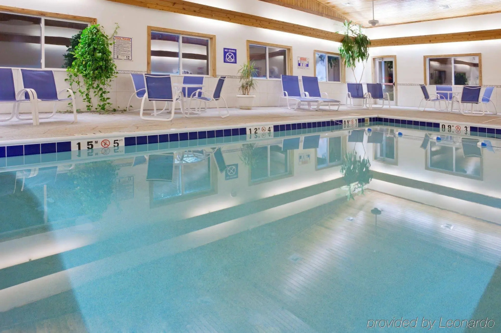 Holiday Inn Express Mt. Vernon by IHG