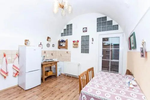 Chaloupka na Skále