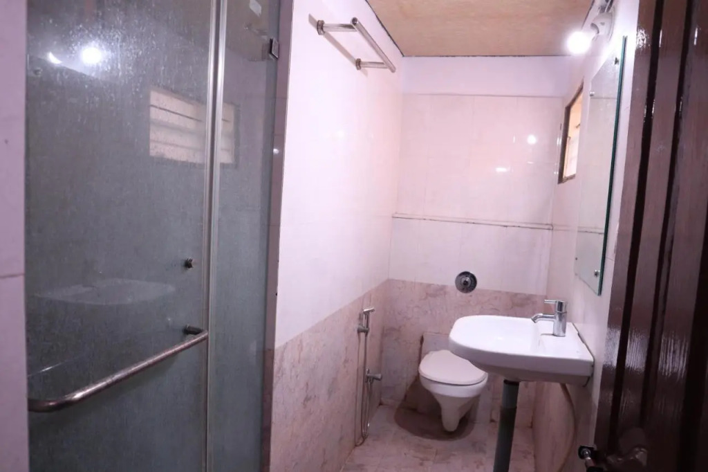 Smilestay BNS Lodge