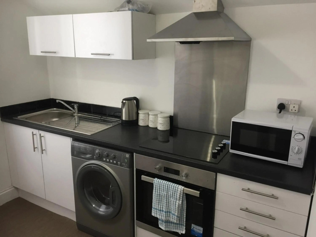 Alphalink Apartment