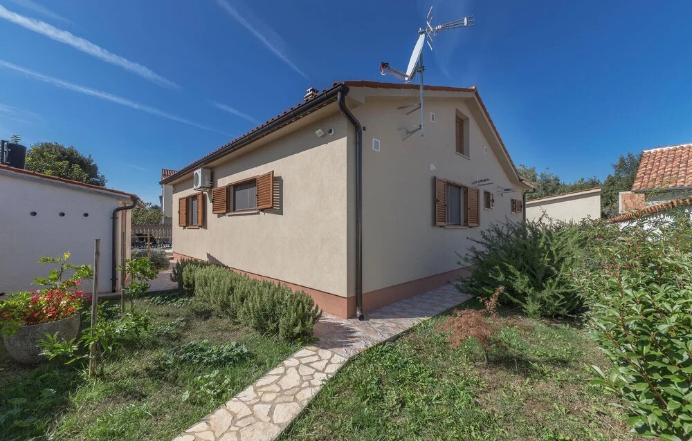 Two-Bedroom Holiday Home In Betiga