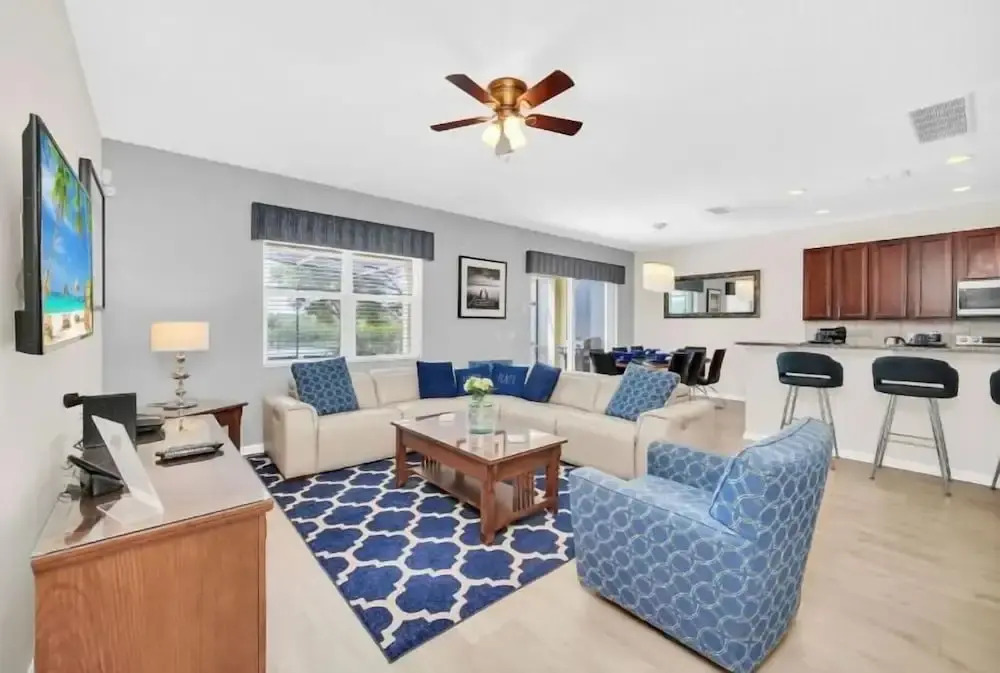 Stunner 6Br W/ South Pool, Lake View & Near Golf