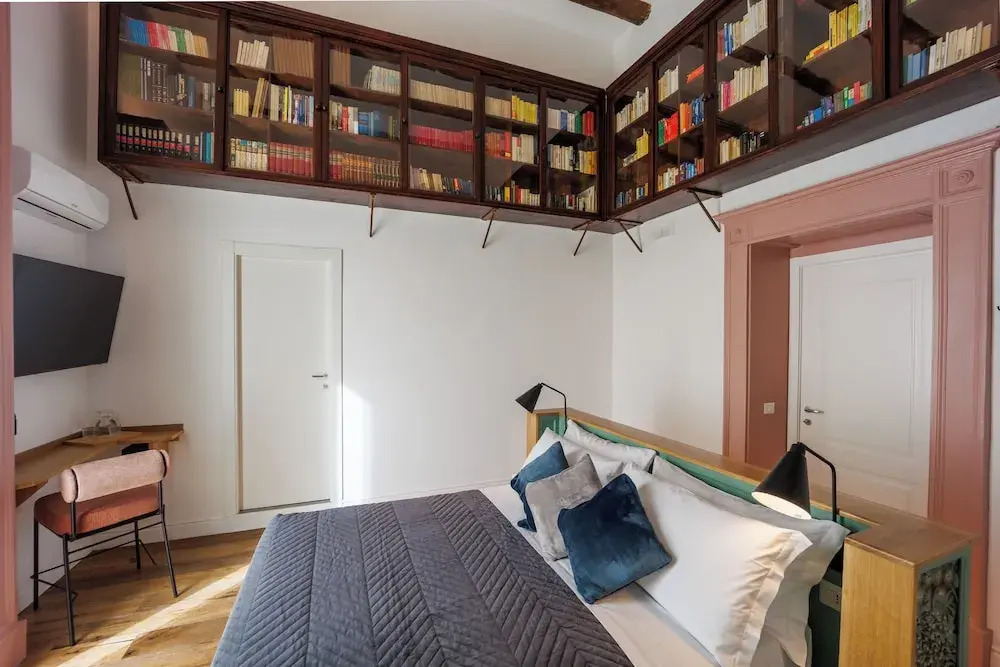 The Other Duomo House By House In Naples