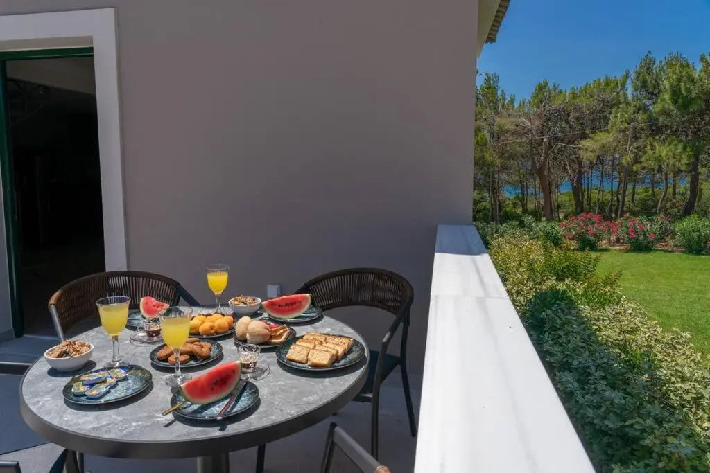 Seashell Luxury Residence - Apartment 2