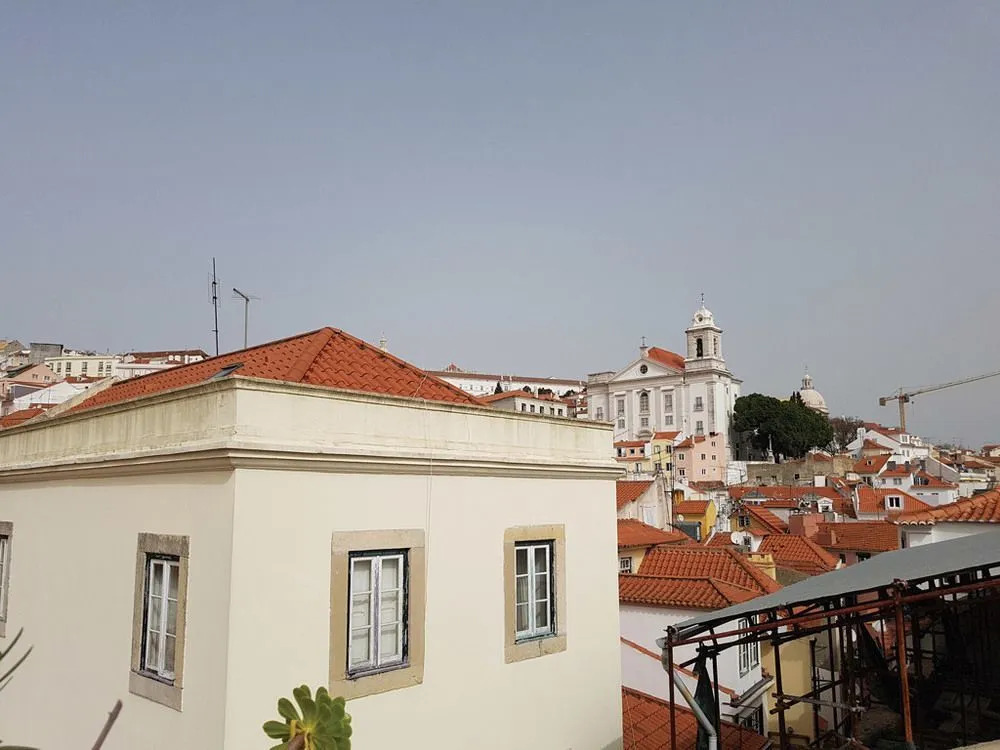 Stylish Lisbon Apartment in Alfama w/ Heating