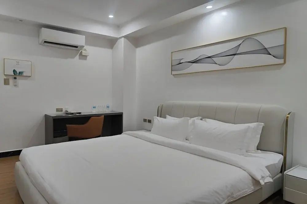Mactan Grand Golden Hotel near Airport