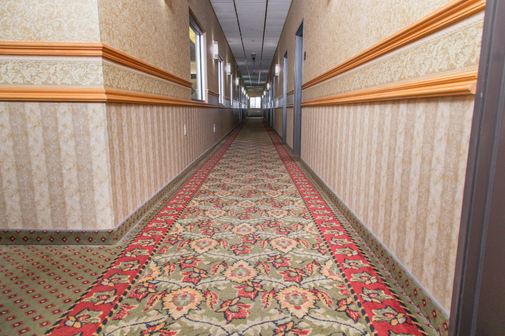 BridgePointe Inn & Suites by BPhotels, Lincoln I-80 & 27th St