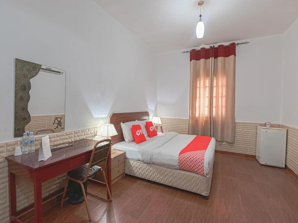 OYO 120 Seeb Guest House