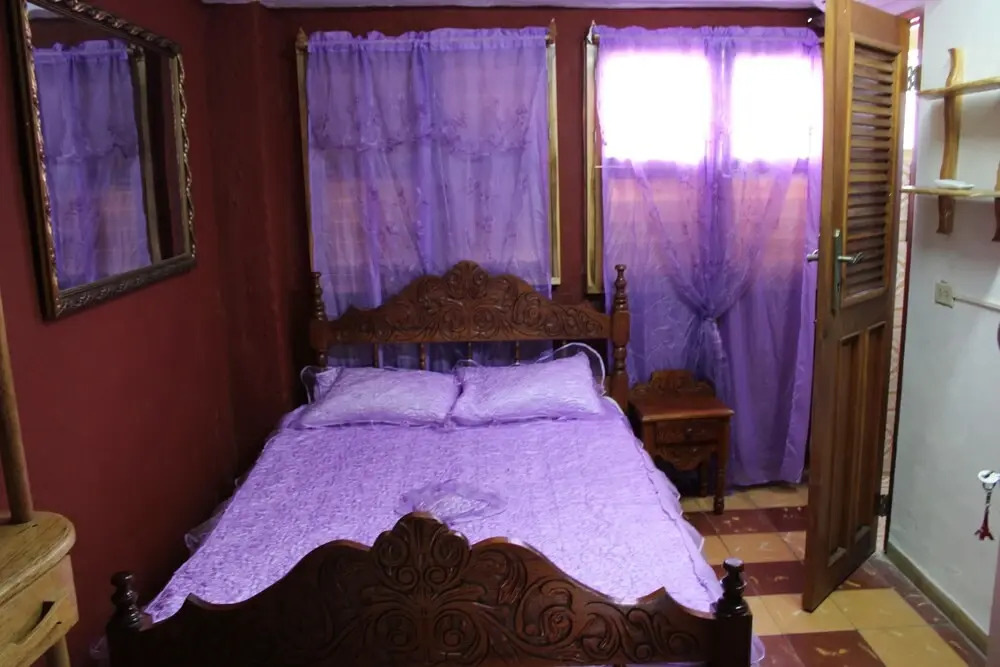 Hostal Chez Vous