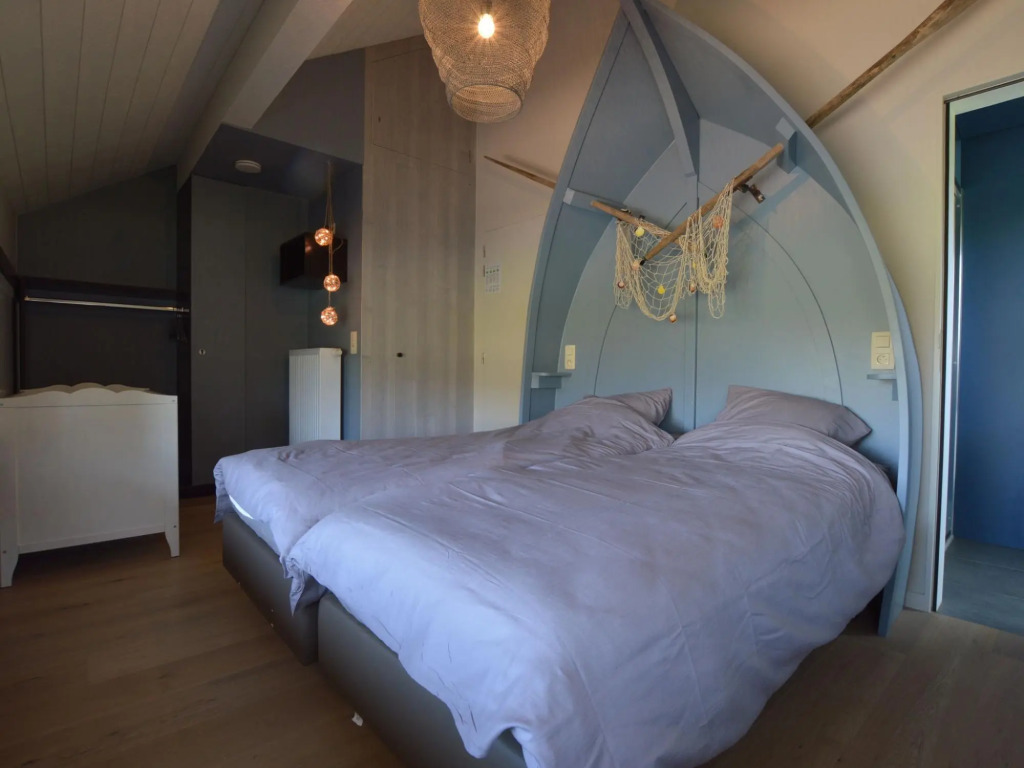 Chic Retreat Near Lake & Fens