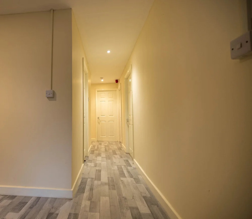 3 Bedrooms-8guests-babycot-15mintopepys-freeparkg