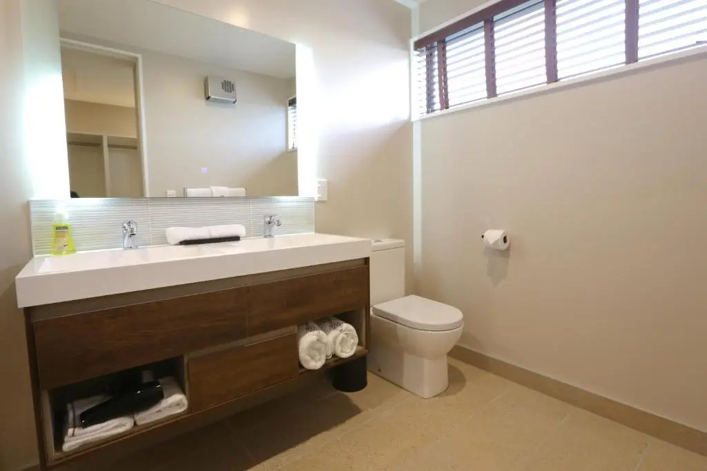 Golden Sun Apartment -Two bedrooms, Three bedrooms