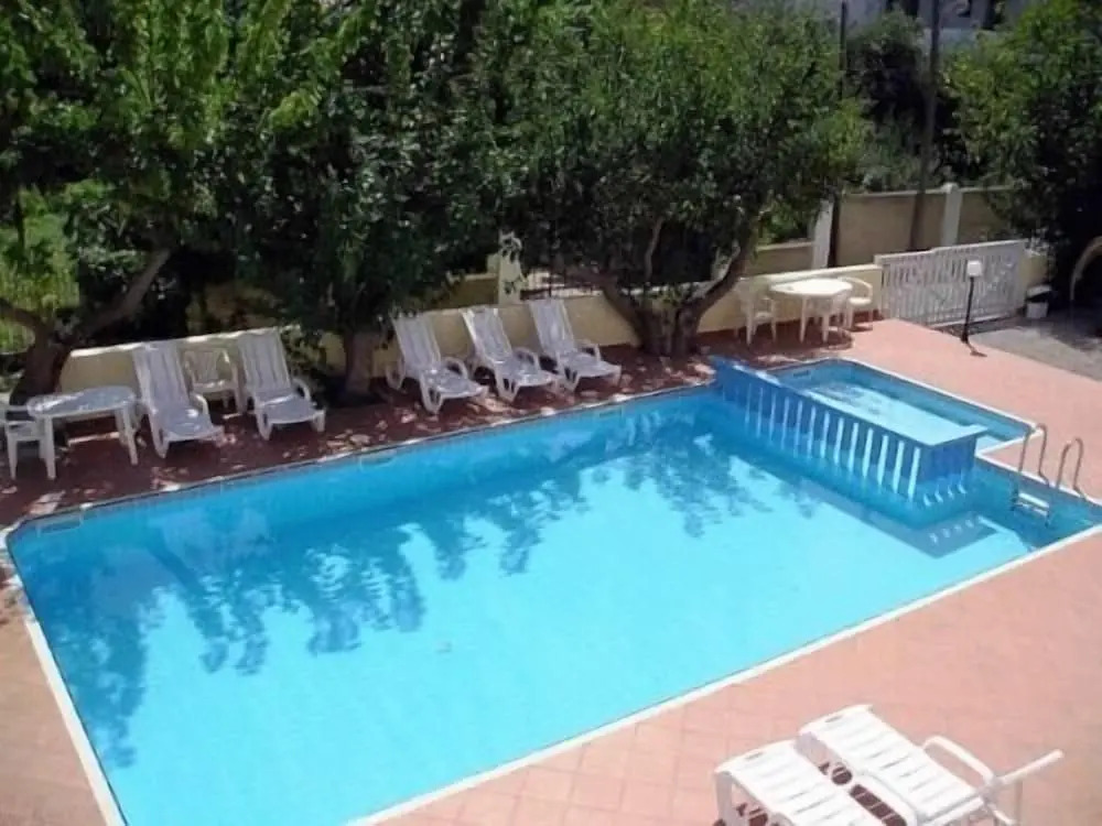 Marianthi Hotel