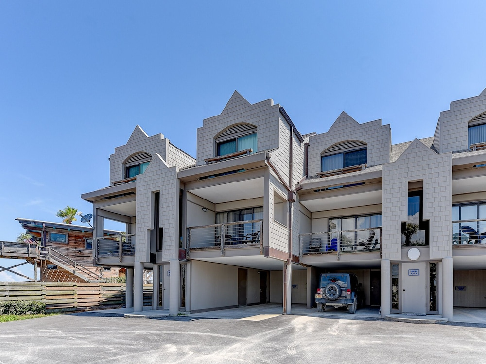 Sea Matanzas 2 by Distinctive Beach Rentals