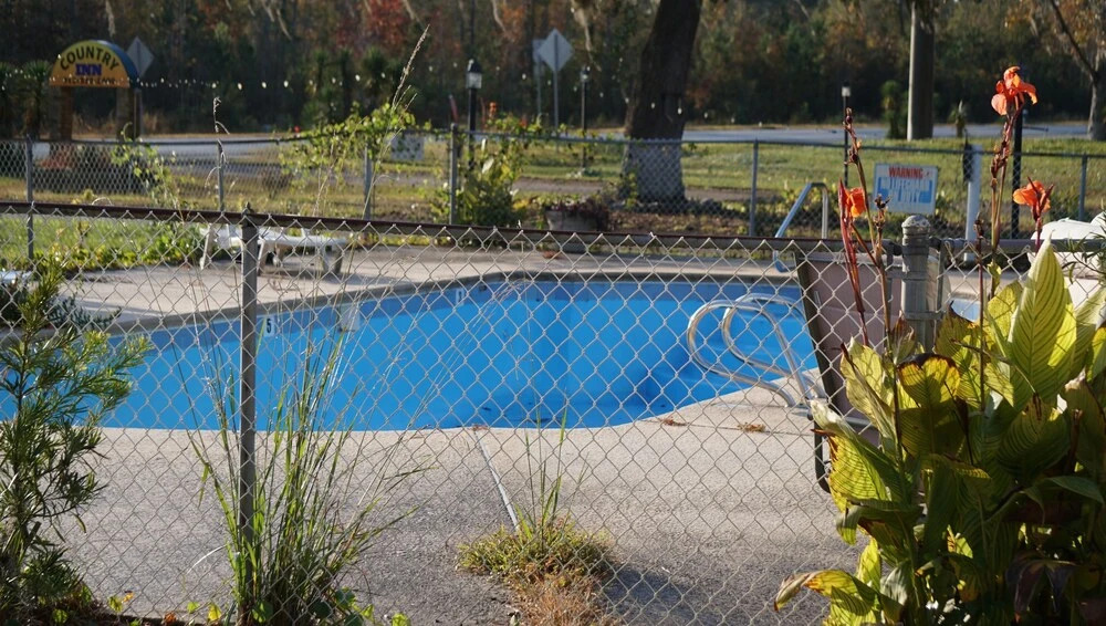 Country Inn LLC