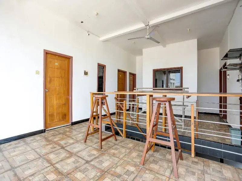 OYO 91773 Ab Homestay