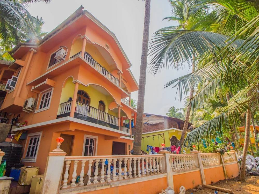 OYO 12903 Home 2BHK Hollant beach