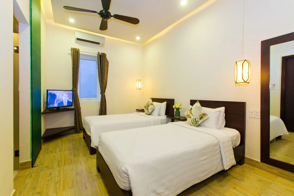 Vaia Hoi An Boutique Hotel