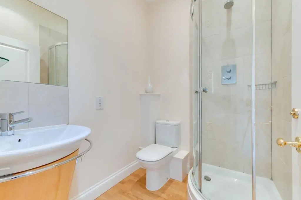 4 Bed in Halesworth oc-mdh