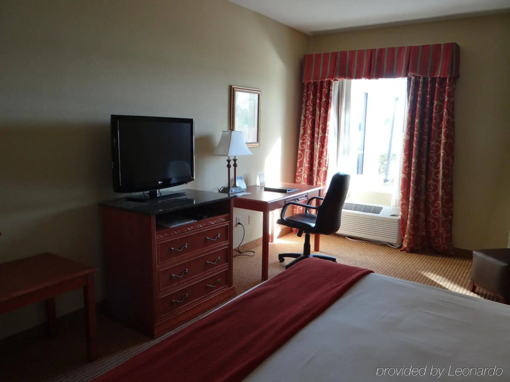 Holiday Inn Express Hotel & Suites Port Charlotte