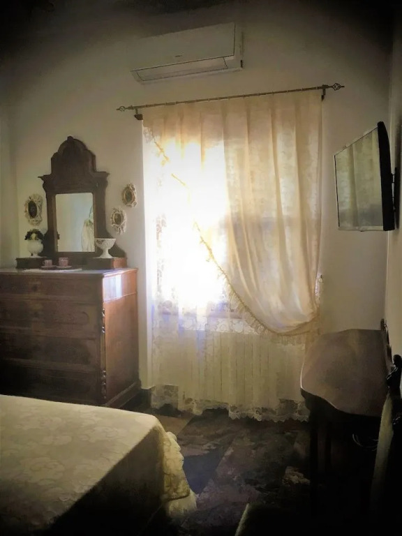 Estay - Domo Antico Borgo