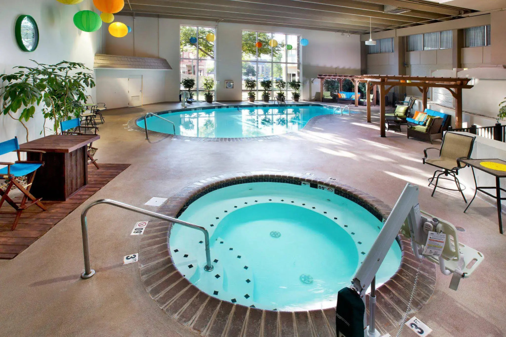Holiday Inn Sioux Falls-City Center by IHG