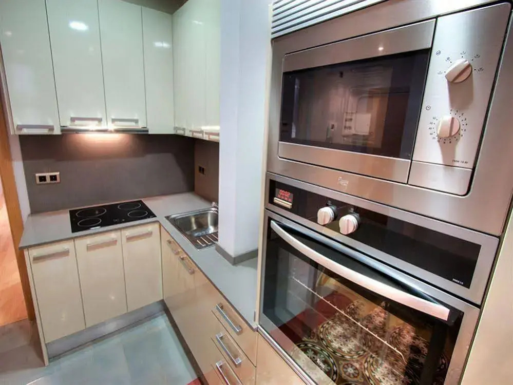 Tamarit Apartments