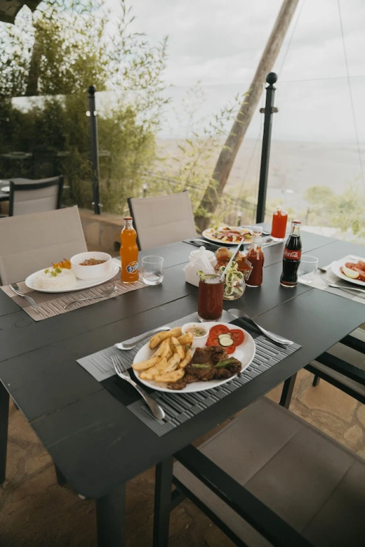 Saab Royale Resort