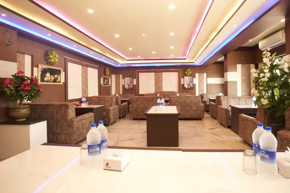 OYO 576 Hotel Daniel