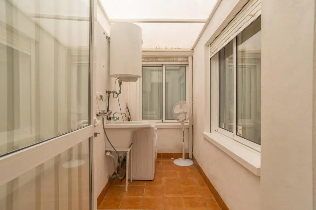 2 bedroom 2 Bathroom Entire Apartment in Rojales with Pool
