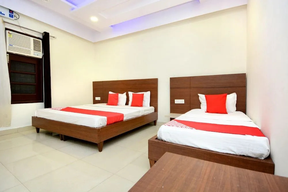 Oyo 40504 Hotel Avtar Residency