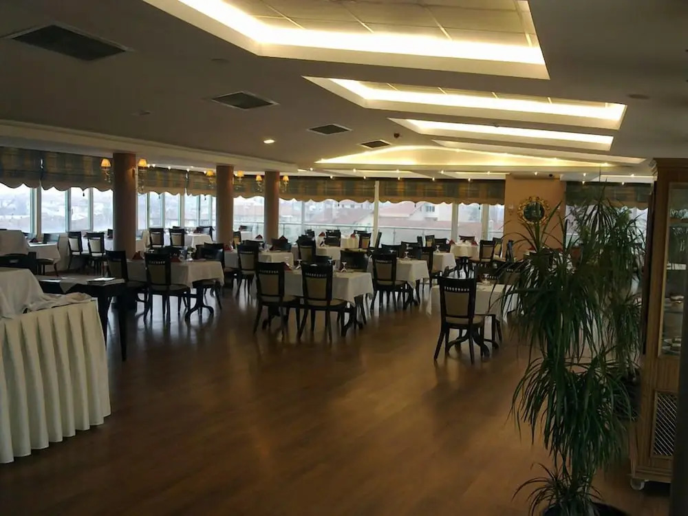 Pak Hotel