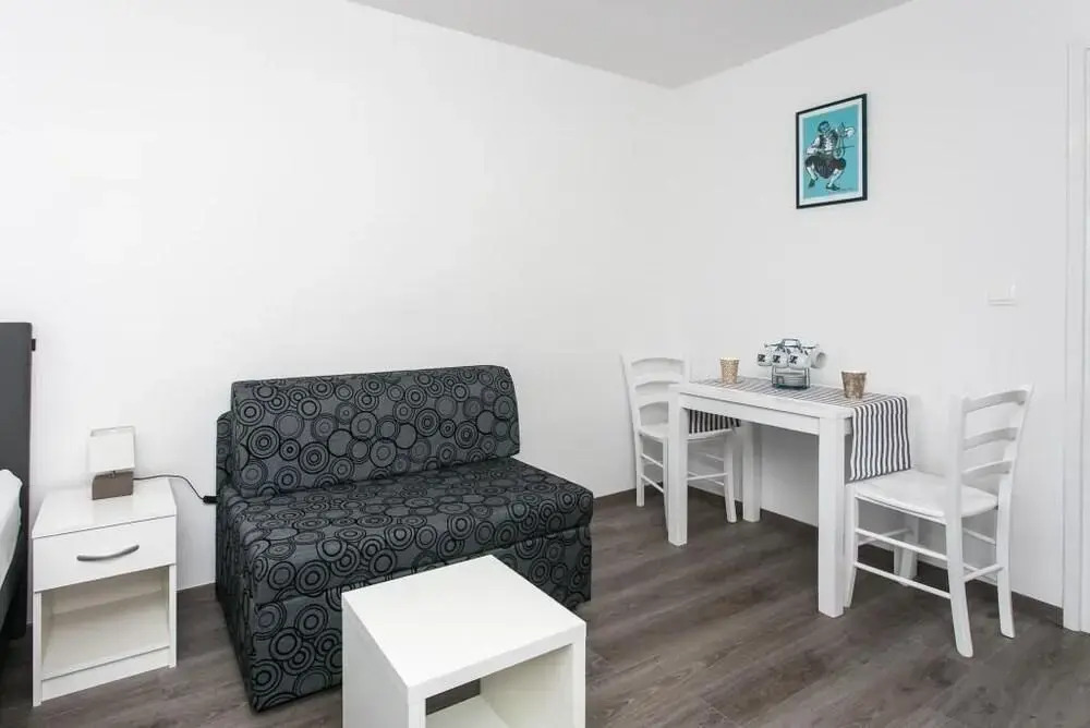 Apartment Tetepave