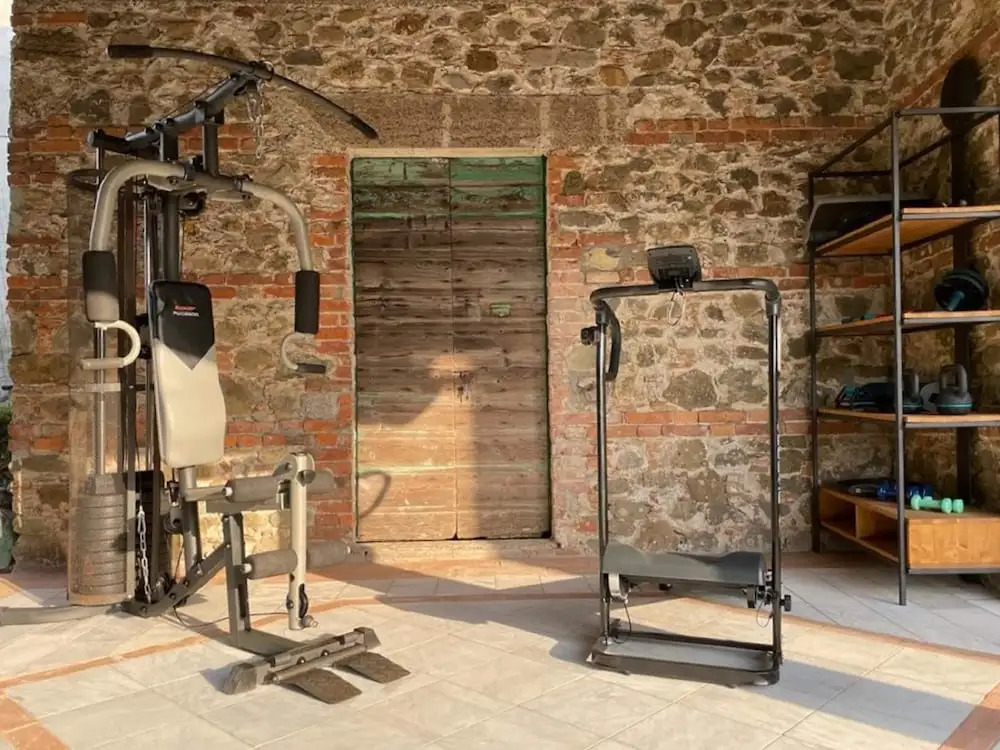 Farmhouse in Aulla with Private Pool