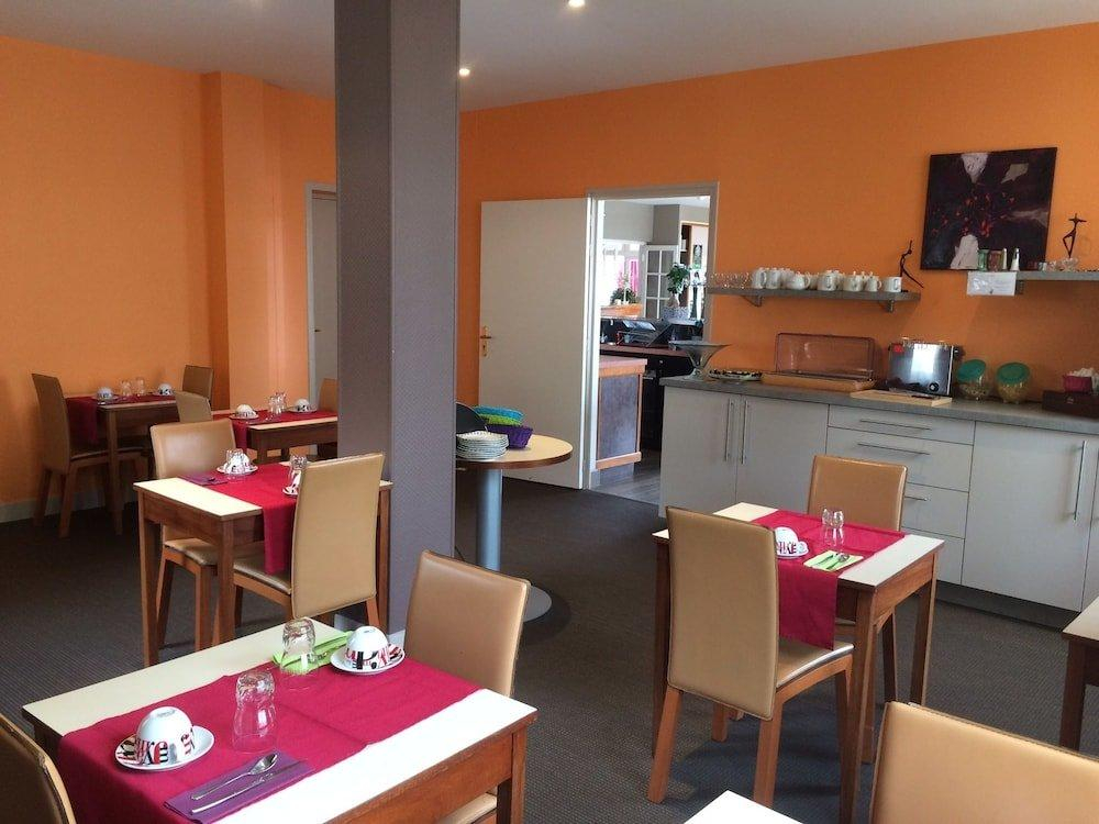 Bagnoles Hotel - Contact Hotel