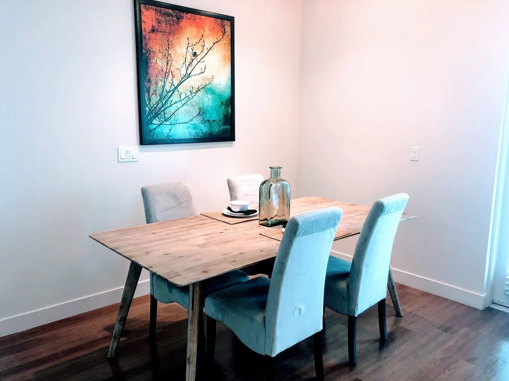 Resort Style Suites in Downtown LA