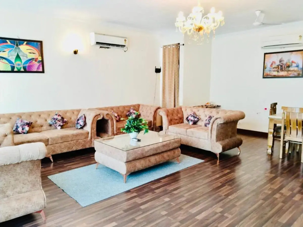 2bhk Fortune Home,E28 2a Saket Near Max Hospital,Pvr