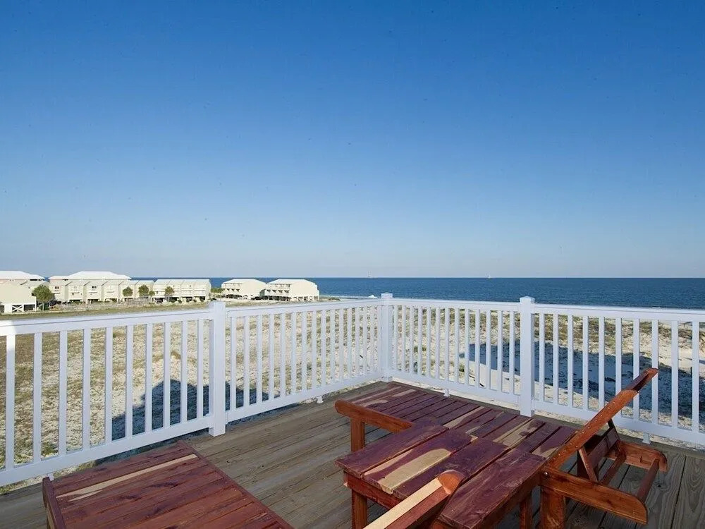 Dune 127637 - 6 Br Home