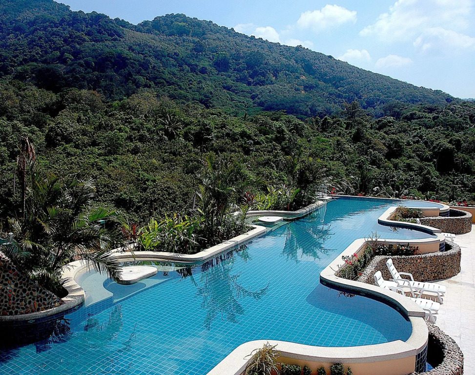 Pacific Club Resort
