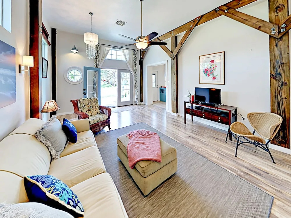 N Fuqua #156318 - Studio Home